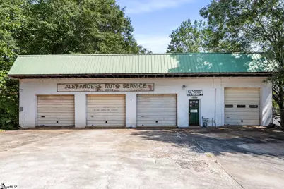 301 Washington Avenue, Easley, SC 29640 - Photo 1
