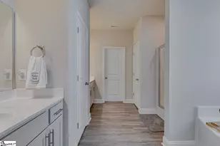 402 Reedy Springs Ln, Greenville, SC 29605 - Photo 29