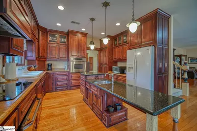 241 Coggins Shore Road, Inman, SC 29349 - Photo 15