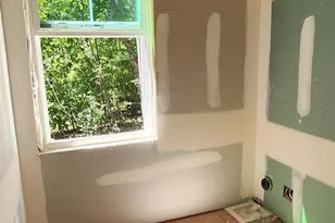 221 Cub Cove Rd, Walhalla, SC 29691 - Photo 3