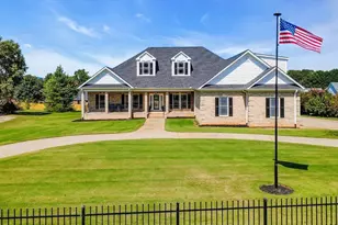 15 Hindman Rd, Travelers Rest, SC 29690 - Photo 3