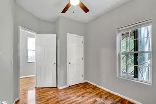 298 N Orchard Dr, Taylors, SC 29687 - Photo 25