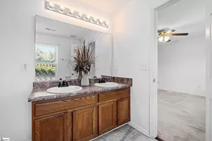 8 Single Oak Ct, Fountain Inn, SC 29644 - Photo 27