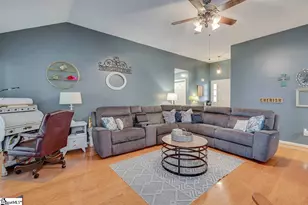 4 Natchez Dr, Mauldin, SC 29662 - Photo 3