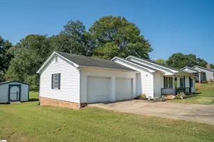 112 Wells Dr, Boiling Springs, SC 29316 - Photo 3