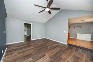 112 Wells Dr, Boiling Springs, SC 29316 - Photo 9