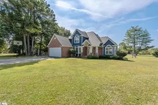 141 N Heron Dr, Fountain Inn, SC 29644 - Photo 3