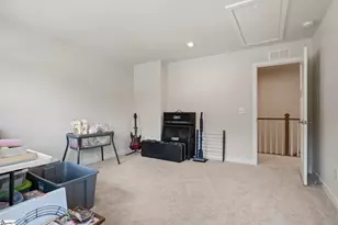 561 Martin Crk Dr, Simpsonville, SC 29680 - Photo 19