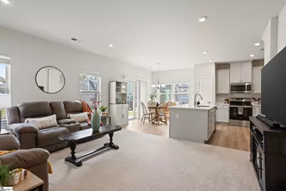 561 Martin Creek Drive, Simpsonville, SC 29680 - Photo 9