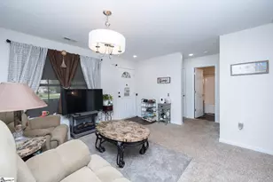 3 Heatherfield Dr, Simpsonville, SC 29680 - Photo 3