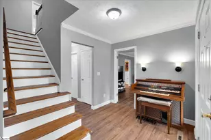 1002 Greenwood Ct, Easley, SC 29642 - Photo 5