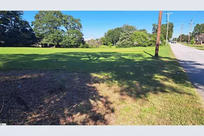 505 Hampton Road, Greer, SC 29651 - Photo 7