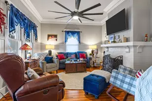 401 E Rutledge Ave, Gaffney, SC 29340 - Photo 9