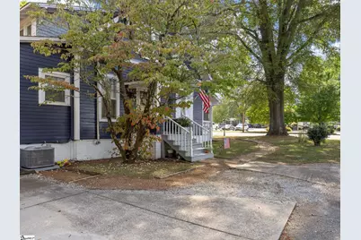 401 E Rutledge Avenue, Gaffney, SC 29340 - Photo 7