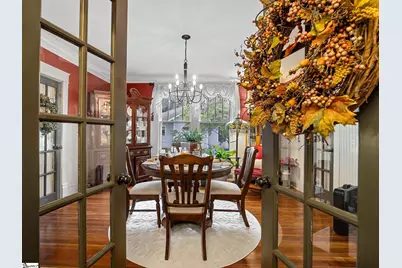 401 E Rutledge Avenue, Gaffney, SC 29340 - Photo 17