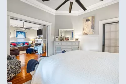 401 E Rutledge Avenue, Gaffney, SC 29340 - Photo 27