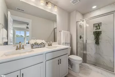 1194 N Pleasantburg Drive, Greenville, SC 29607 - Photo 15