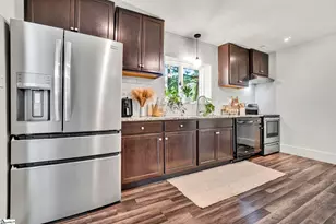 7 Holly Hill Dr, Spartanburg, SC 29301 - Photo 7