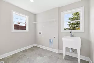 401 Connecticut Ave, Greer, SC 29650 - Photo 17