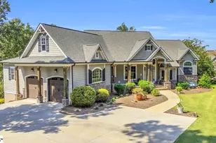 303 Commonwealth Dr, Ninety Six, SC 29666 - Photo 3