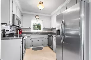 108 Edgewood Dr, Laurens, SC 29360 - Photo 7