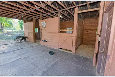 700 N Trade Avenue, Landrum, SC 29356 - Photo 41