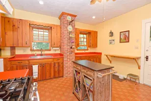 700 N Trade Ave, Landrum, SC 29356 - Photo 19