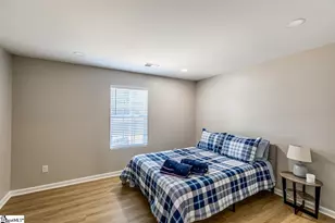 18 Blackwood St, Greenville, SC 29611 - Photo 27