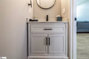 18 Blackwood St, Greenville, SC 29611 - Photo 21