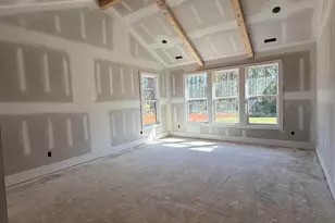 3021 Akins St, Spartanburg, SC 29303 - Photo 7