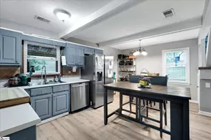 1210 E Yellow Wood Dr, Simpsonville, SC 29680 - Photo 13