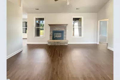 917 Garnet Circle, Chesnee, SC 29323 - Photo 3