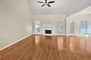 710 Mosswood Ln, Spartanburg, SC 29301 - Photo 3