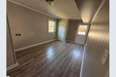 212 Seven Oaks Lane, Spartanburg, SC 29301 - Photo 9