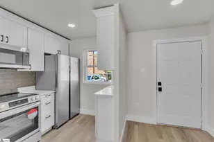 2530 E North (9-H) St, Greenville, SC 29615 - Photo 9