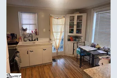 103 Mimosa Street, Cowpens, SC 29330 - Photo 7