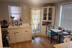 103 Mimosa St, Cowpens, SC 29330 - Photo 7