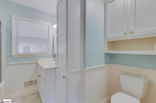 201 Walker Springs Rd, Taylors, SC 29687 - Photo 15