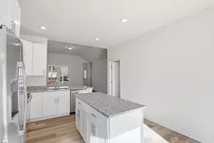 213 Carswell Dr, Anderson, SC 29624 - Photo 9