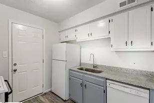 125 Ivy St, Spartanburg, SC 29302 - Photo 3