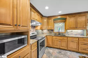 1030 Williams Rd, Piedmont, SC 29673 - Photo 9