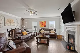 190 Colfax Dr, Boiling Springs, SC 29316 - Photo 9