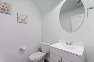 1136 S Norwhich Ln, Spartanburg, SC 29301 - Photo 9