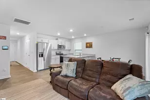 1136 S Norwhich Ln, Spartanburg, SC 29301 - Photo 17