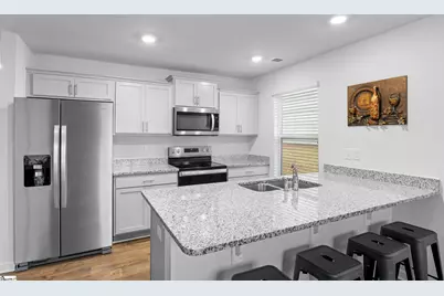 1136 S Norwhich Lane, Spartanburg, SC 29301 - Photo 3