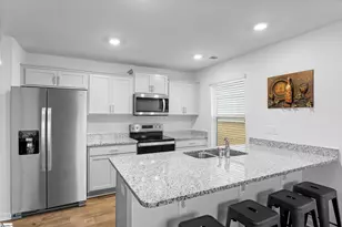 1136 S Norwhich Ln, Spartanburg, SC 29301 - Photo 3