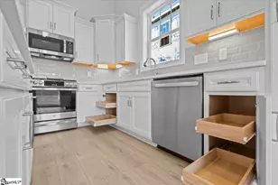 301 Moorish Cir, Simpsonville, SC 29681 - Photo 7