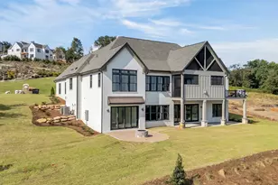 217 Trevi Dr, Greenville, SC 29609 - Photo 3