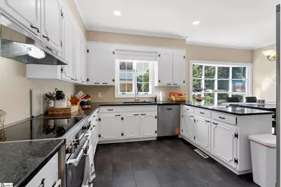 307 S. Broad Street, Clinton, SC 29325 - Photo 3