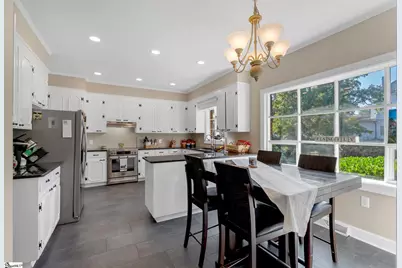 307 S. Broad Street, Clinton, SC 29325 - Photo 5